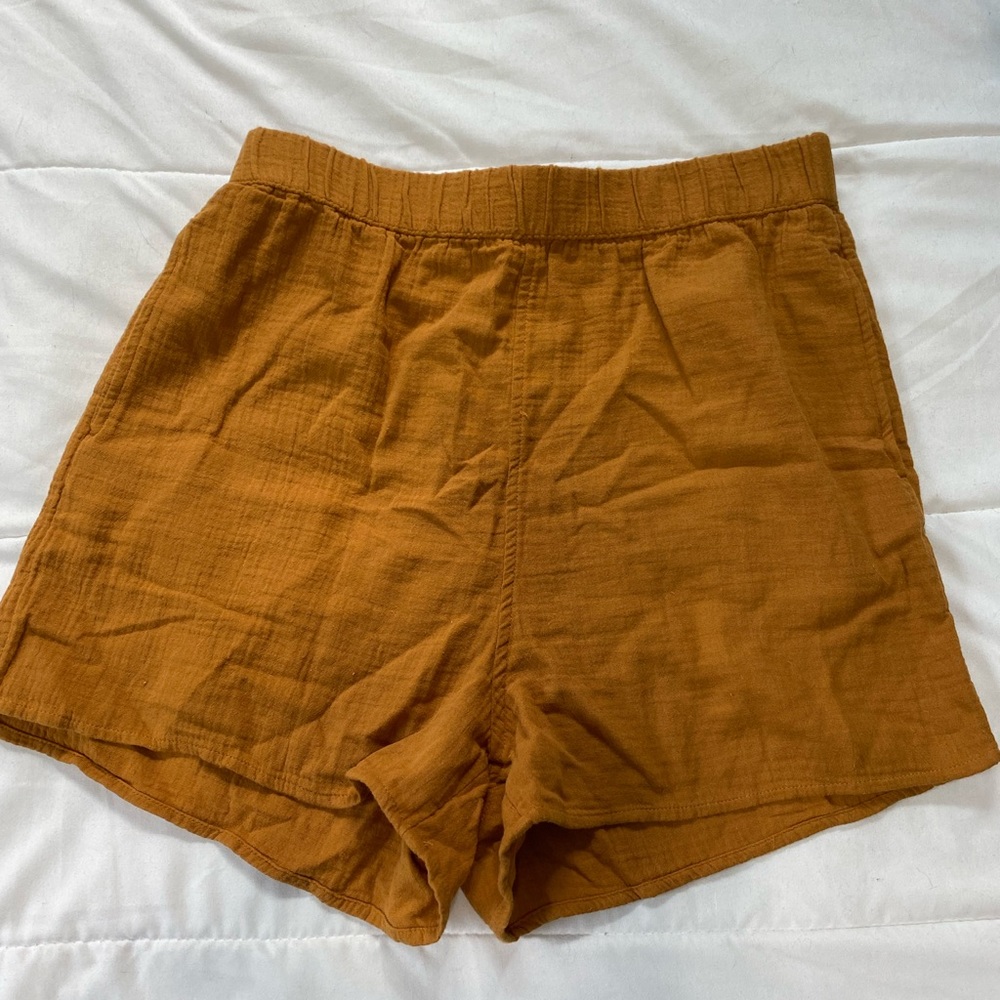 Universal Thread Flowy Shorts
